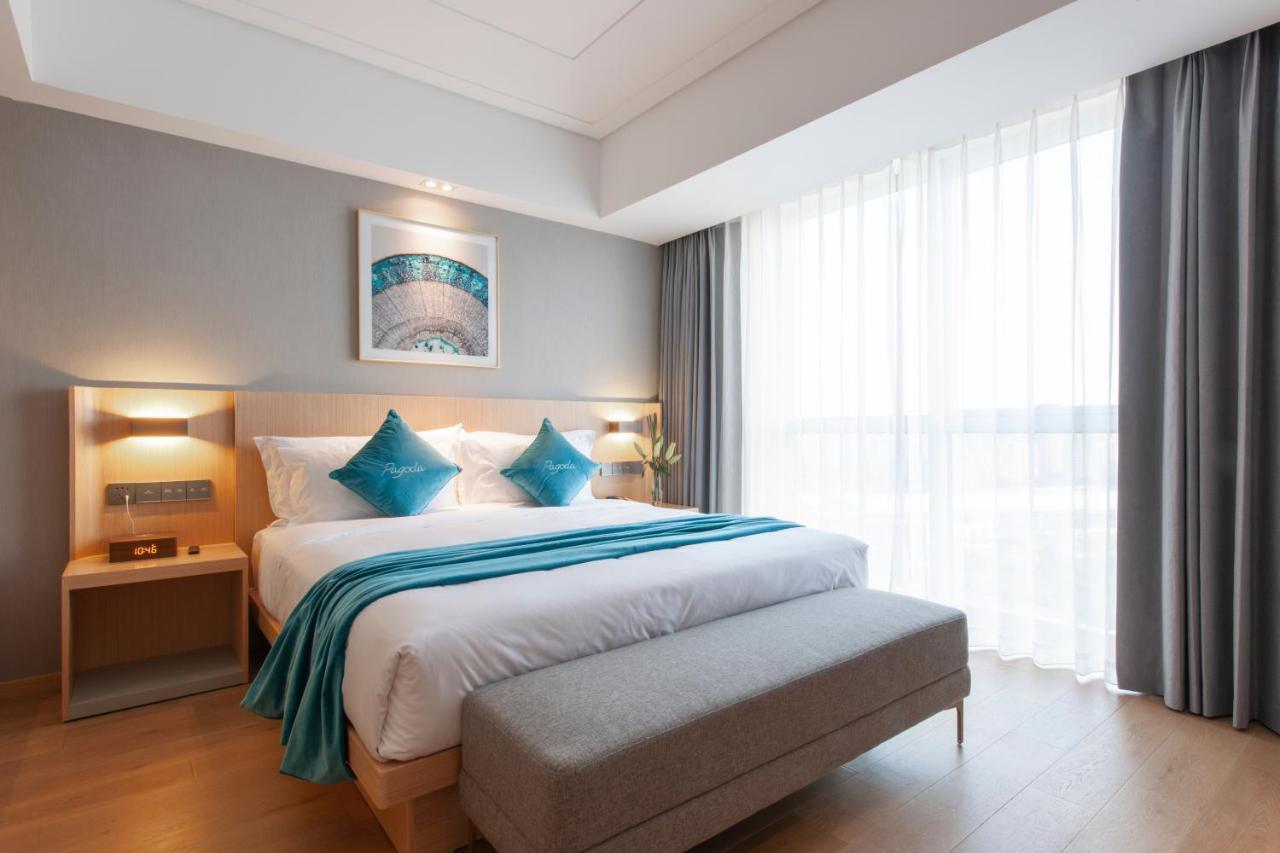 Shanghai Baixia Pagoda Hotel Екстериор снимка